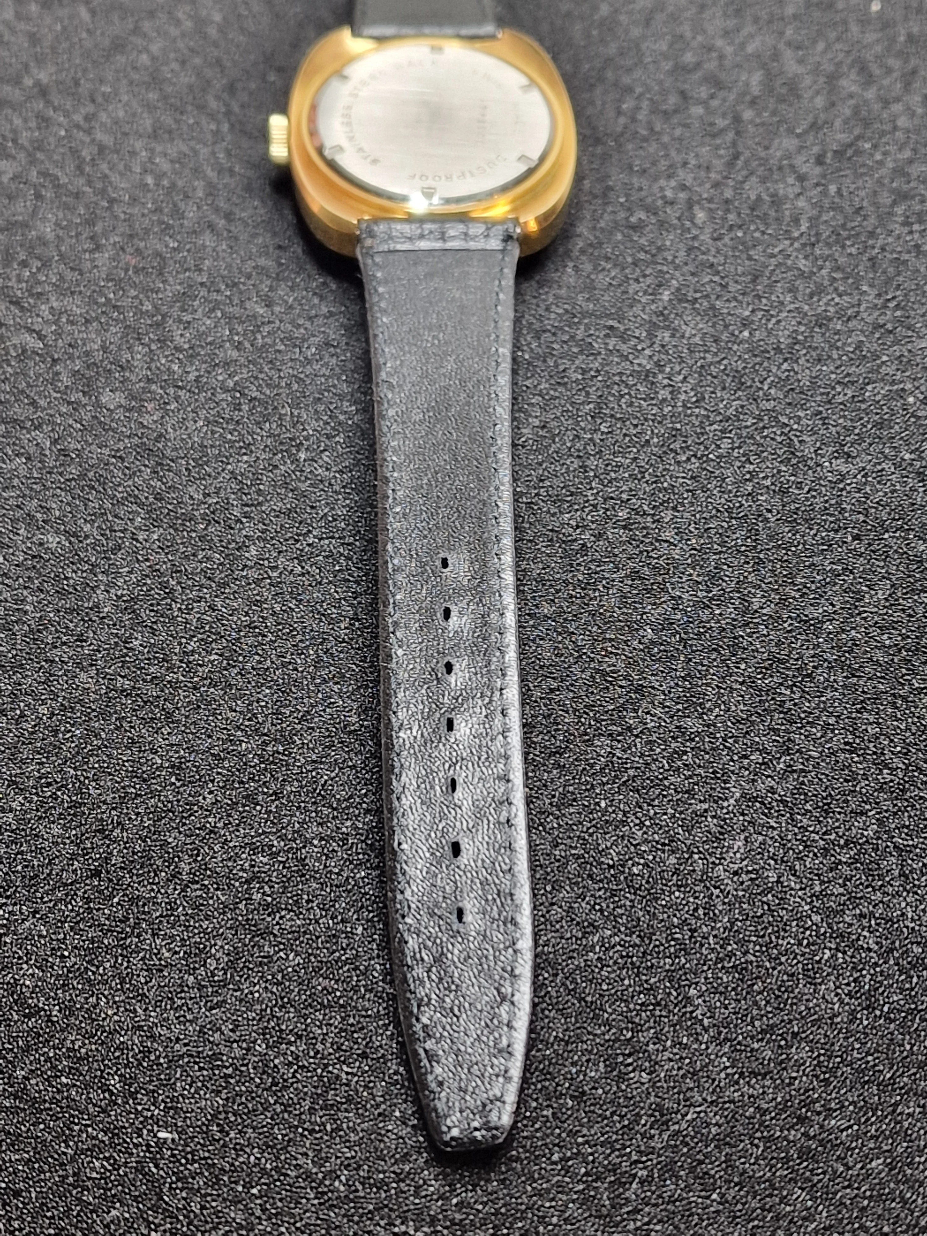 Unworn Vintage Rodania Watch – Swiss Made – Hand-Wound – 1960s – Gold-Tone – NOS 8