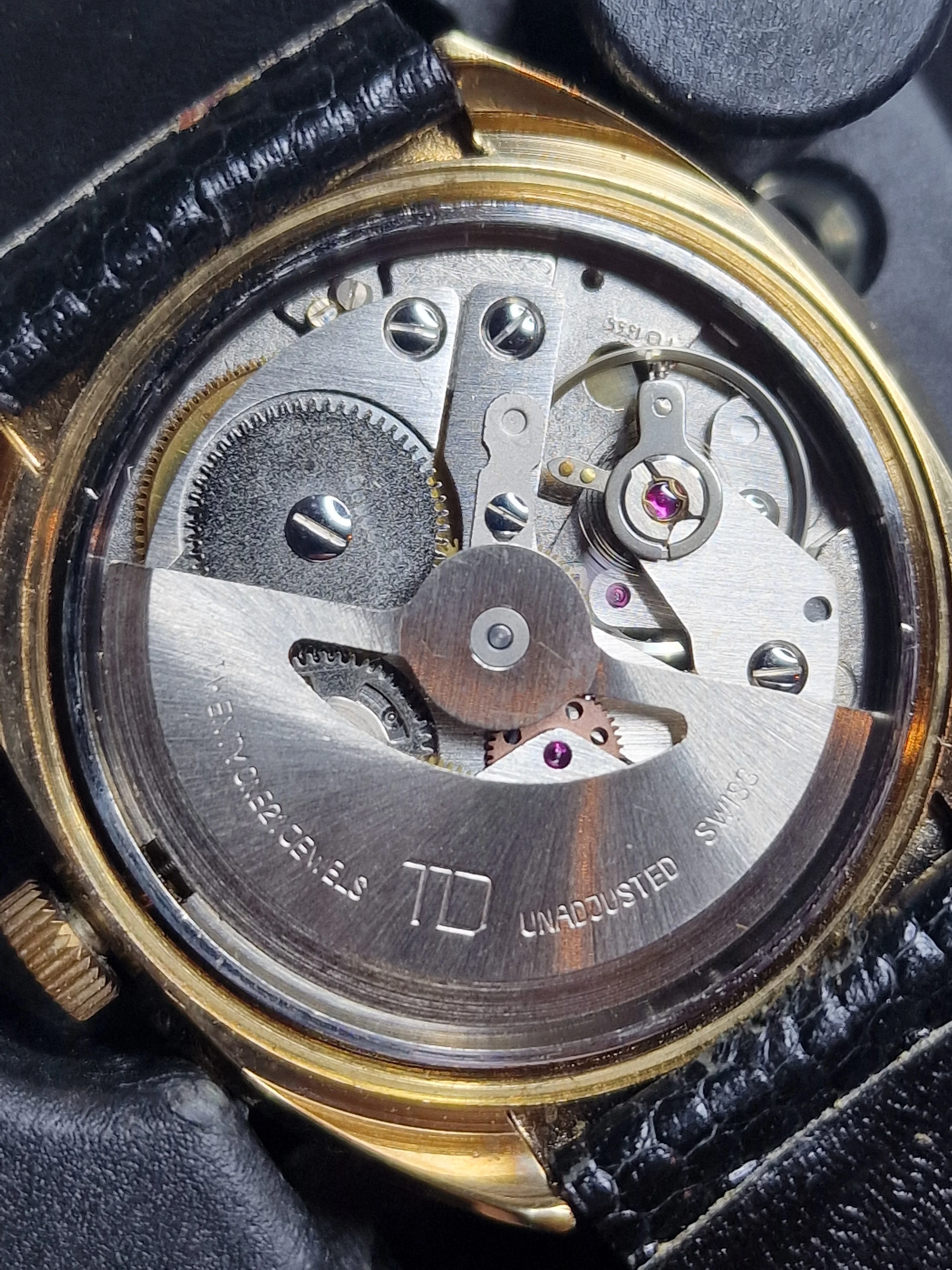Unworn Vintage Rodania Watch – Swiss Made – Hand-Wound – 1960s – Gold-Tone – NOS 11