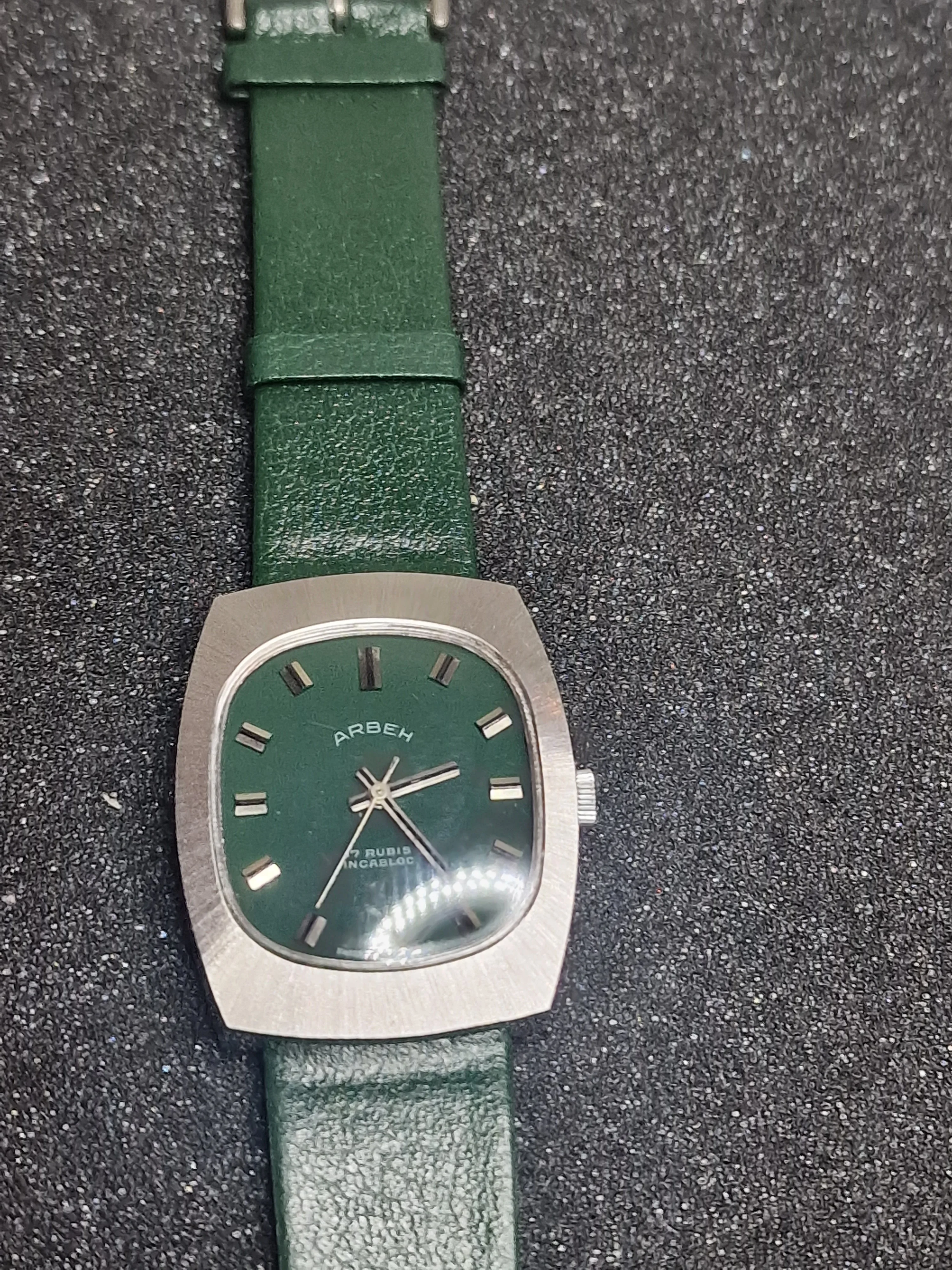 Unworn Vintage Watch "ARBEH" – Swiss Made, Hand-Wound, 60s/70s, Ultra-Slim Design