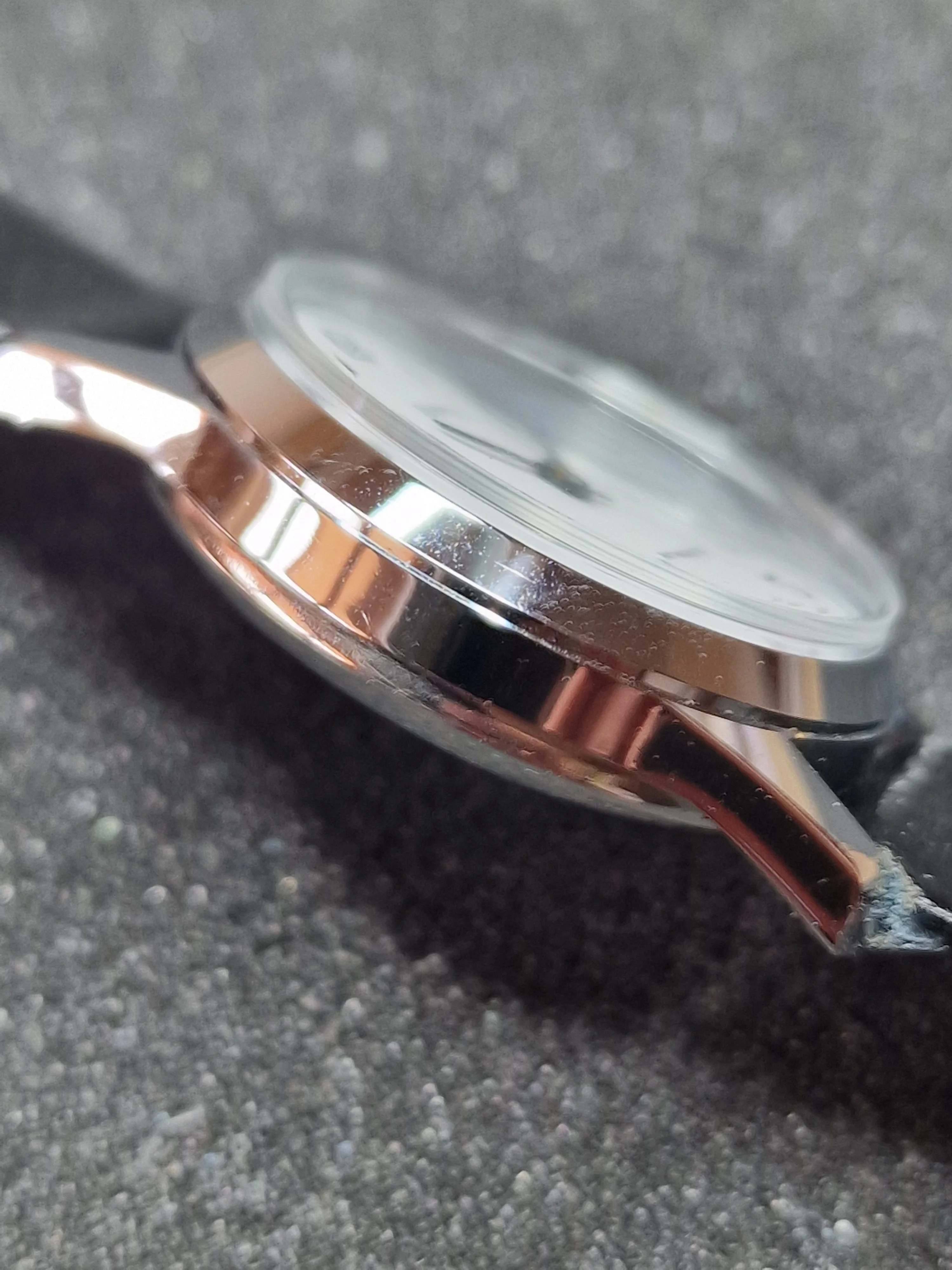 🕰️ Unworn Vintage Watch "DIANTUS" – Mechanical, From Old Stock - 2