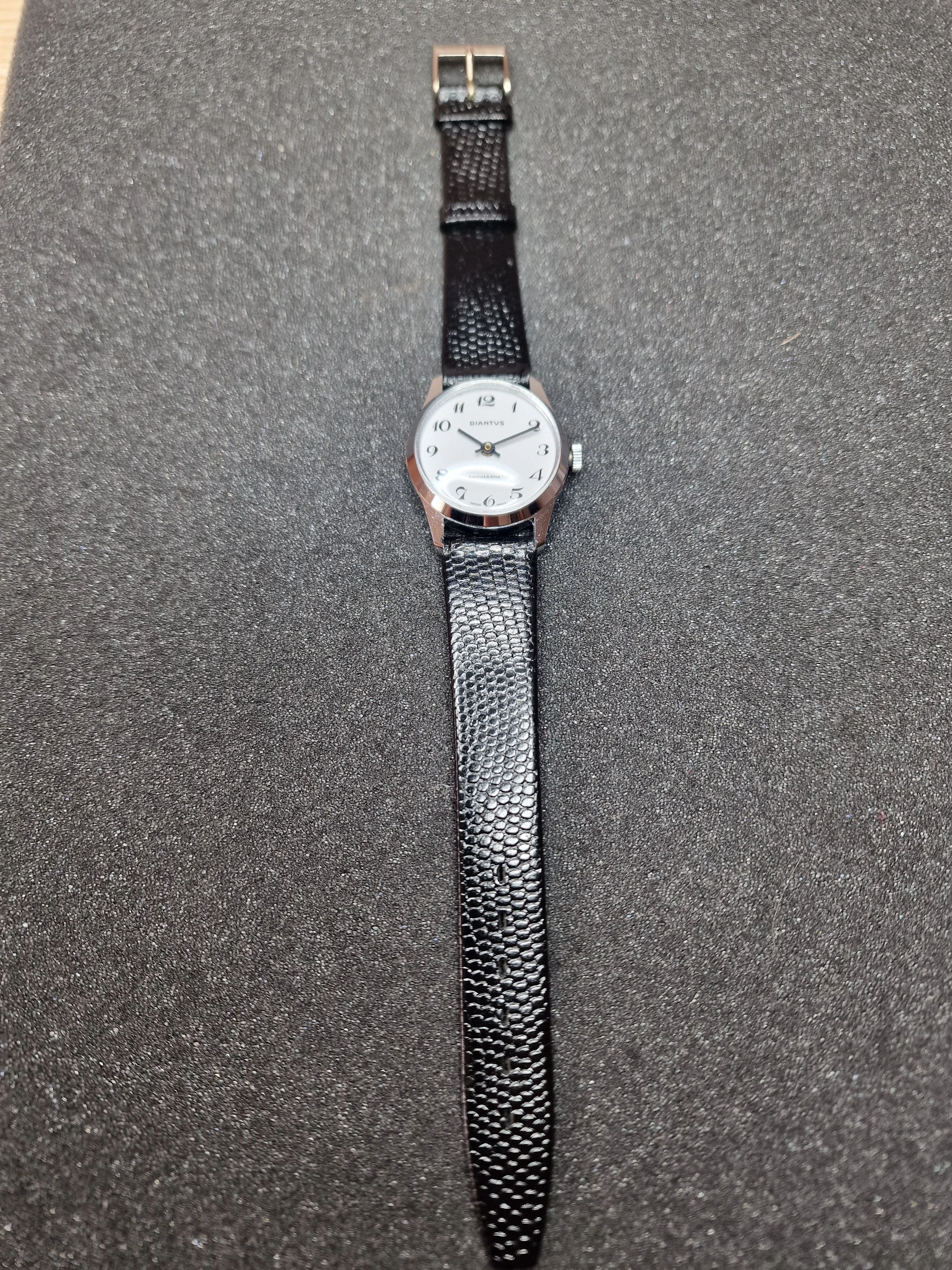 🕰️ Unworn Vintage Watch "DIANTUS" – Mechanical, From Old Stock - 5
