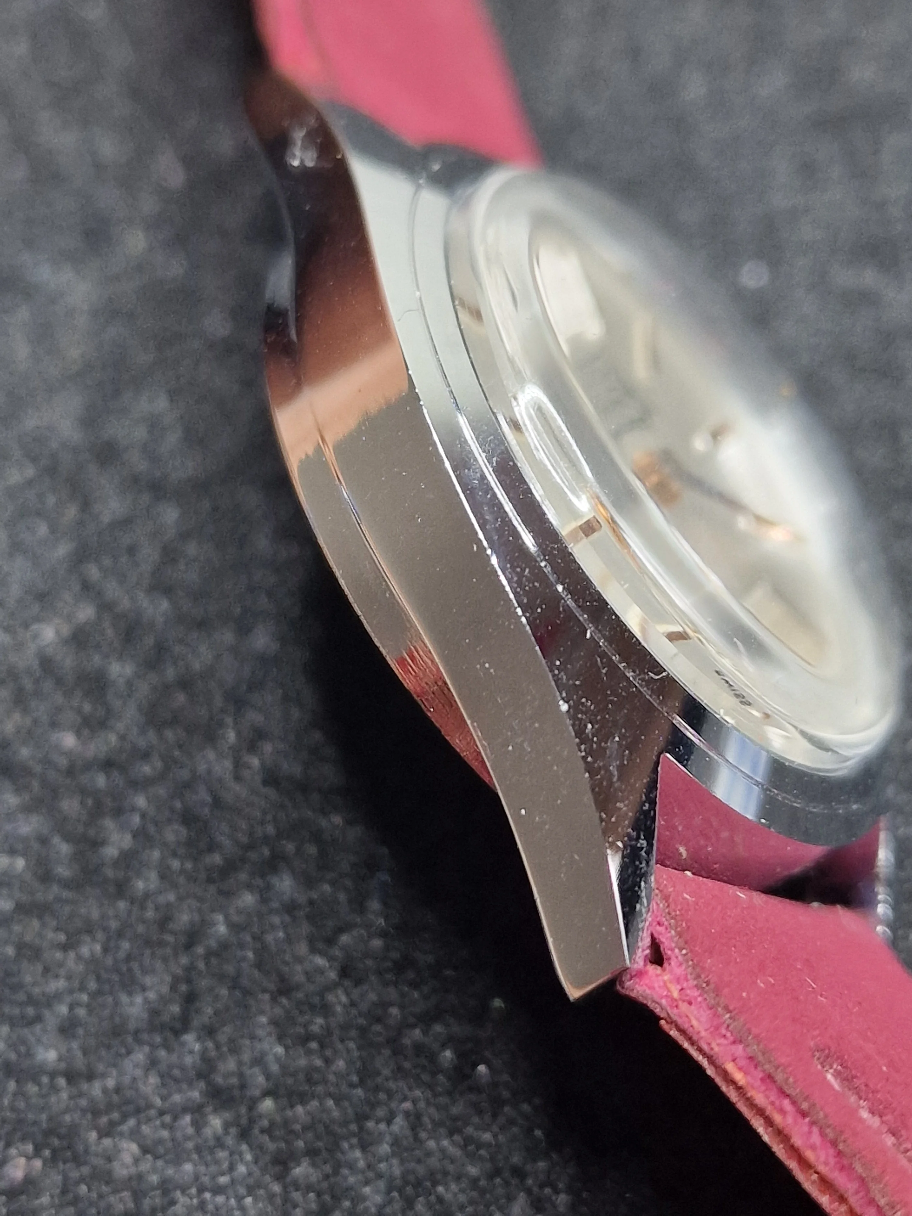 Unworn Vintage Watch "IRAK" – Swiss Made, Hand-Wound, 1960s, Old Stock 2