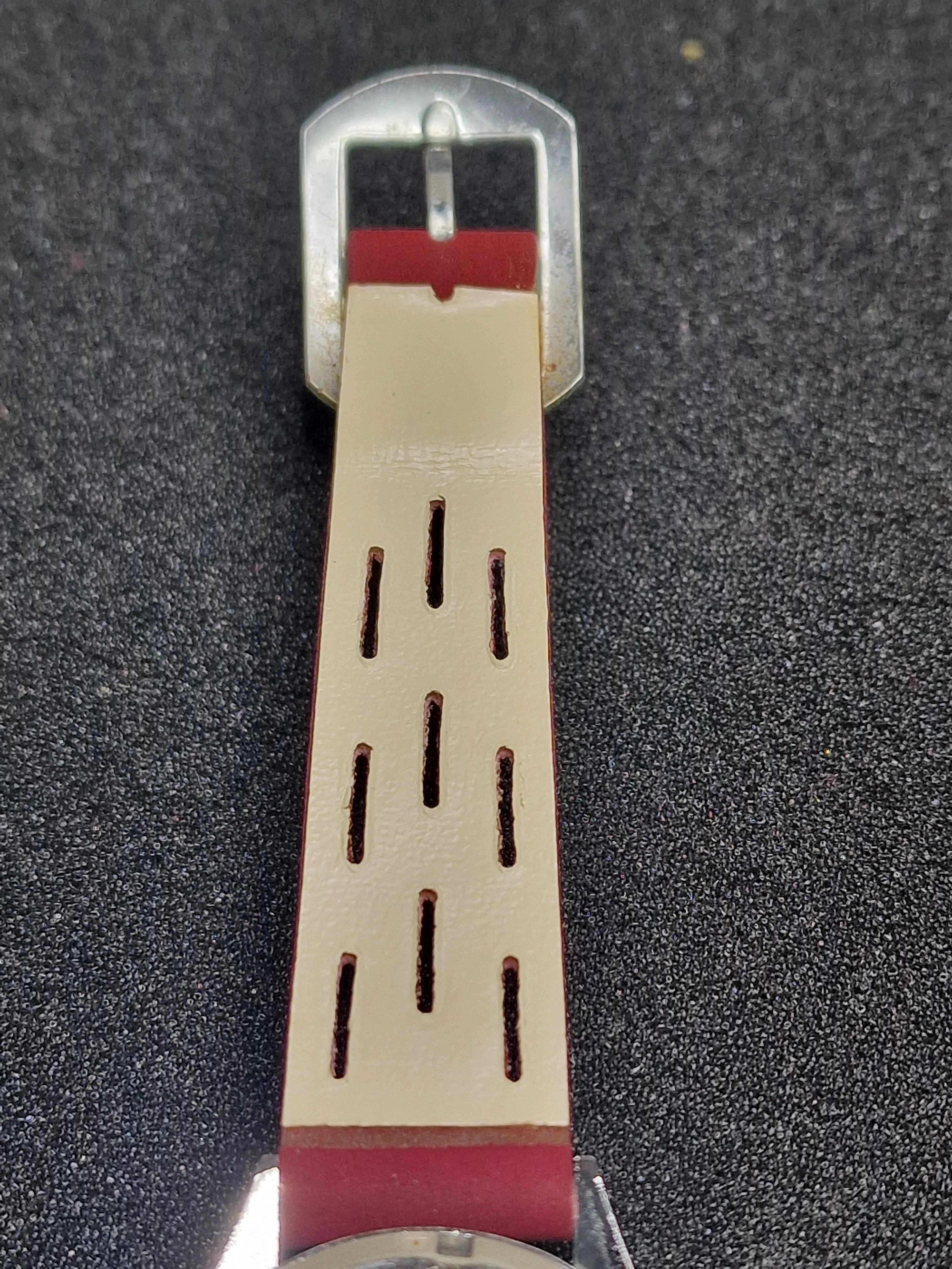 Unworn Vintage Watch "IRAK" – Swiss Made, Hand-Wound, 1960s, Old Stock 10