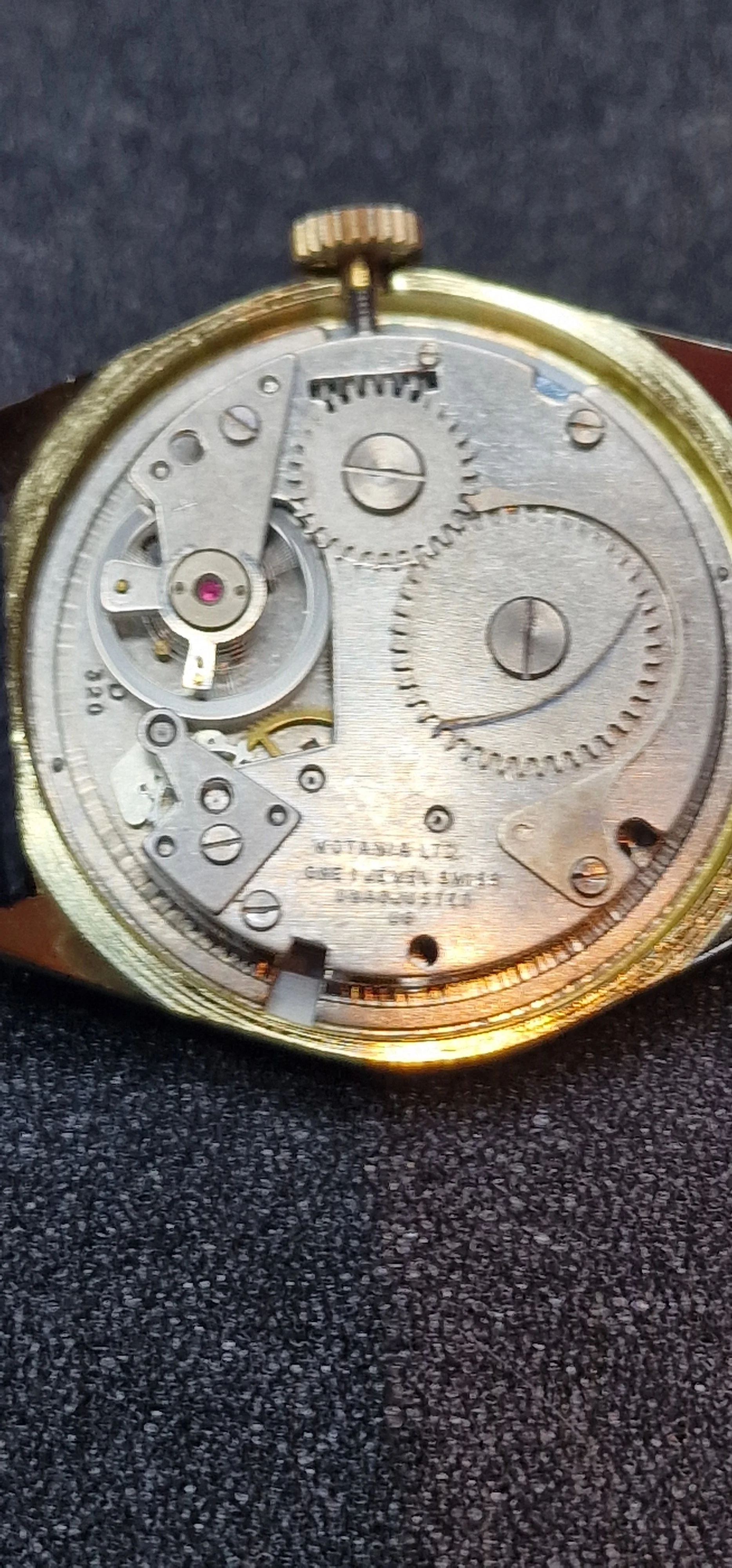 Unworn Vintage Watch "Lucerne Calendar" – Hand-Wound, 34mm, Swiss, Old Stock 3