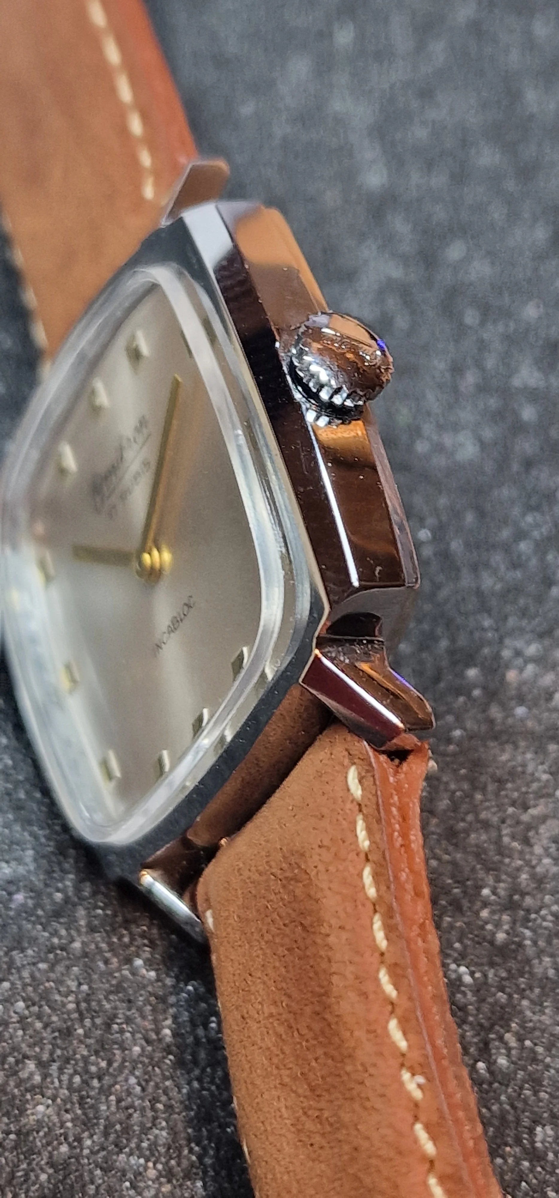Unworn Vintage Watch "Omikron" – Swiss Made, Hand-Wound, 70s/80s, Ultra Slim Design 3