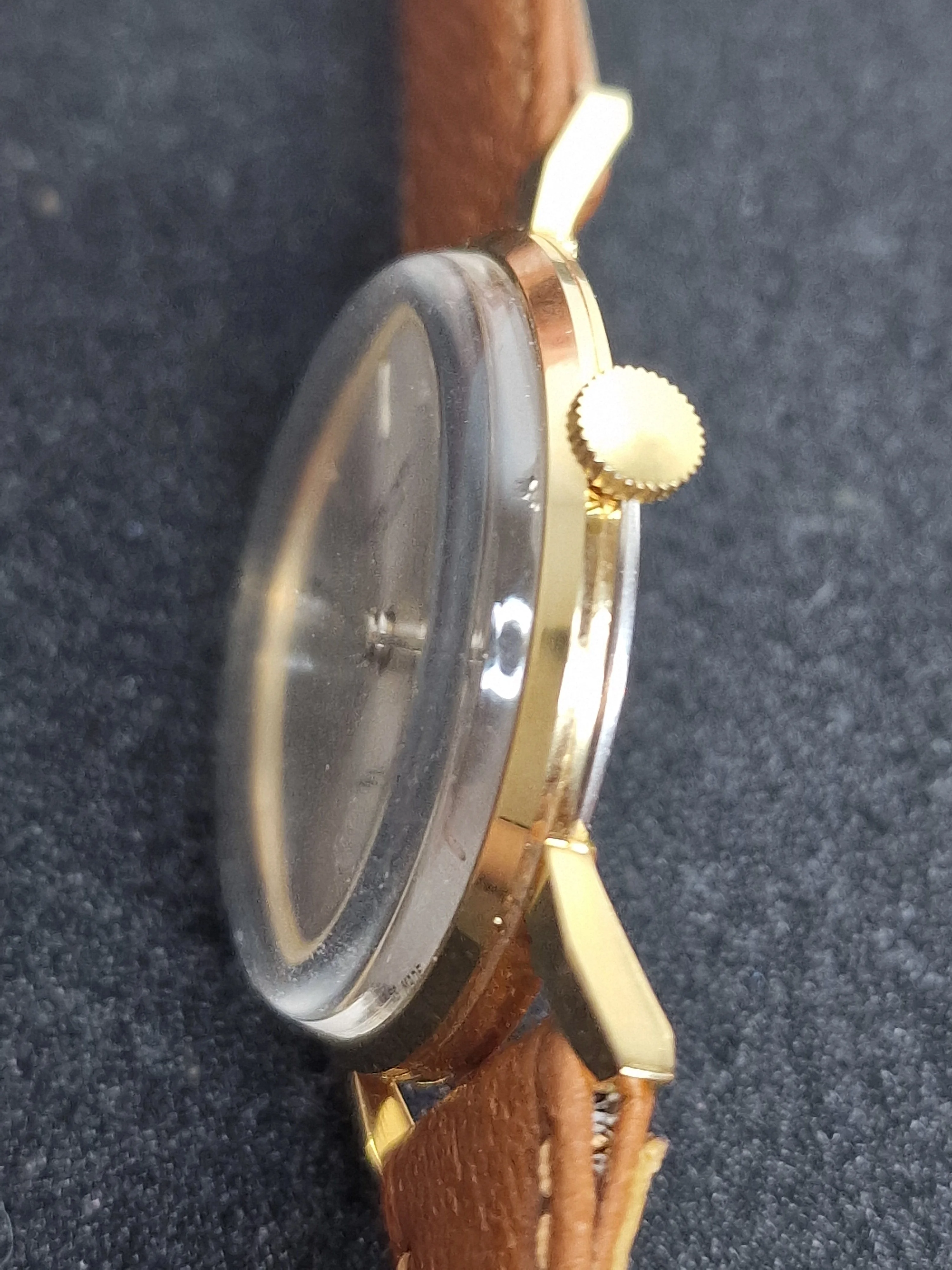 ⌚ Unworn Vintage Watch "SECRETARY" – Swiss Made | Hand-Wound | 50s/60s | Gold-Tone | NOS 5