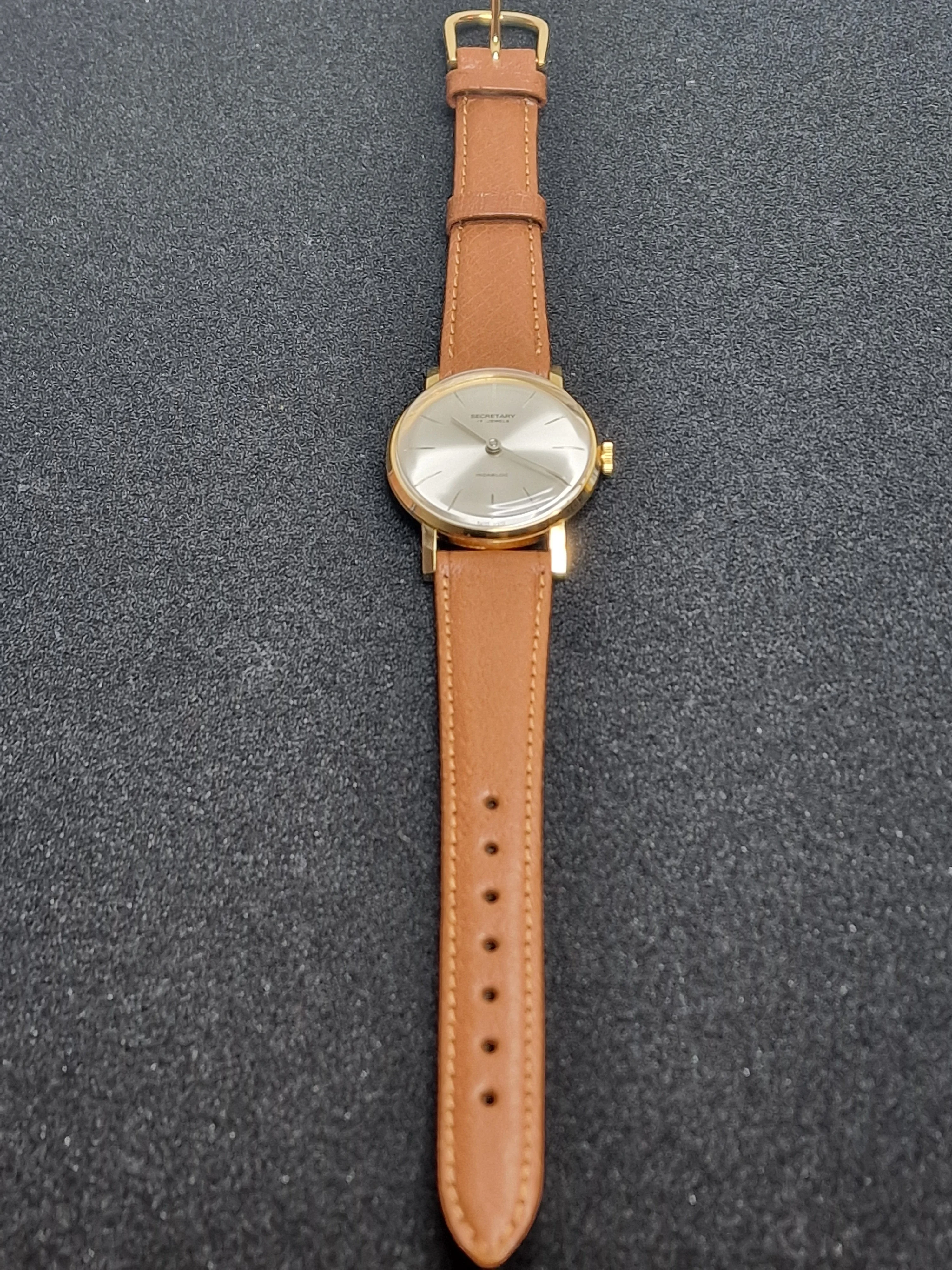 ⌚ Unworn Vintage Watch "SECRETARY" – Swiss Made | Hand-Wound | 50s/60s | Gold-Tone | NOS 9