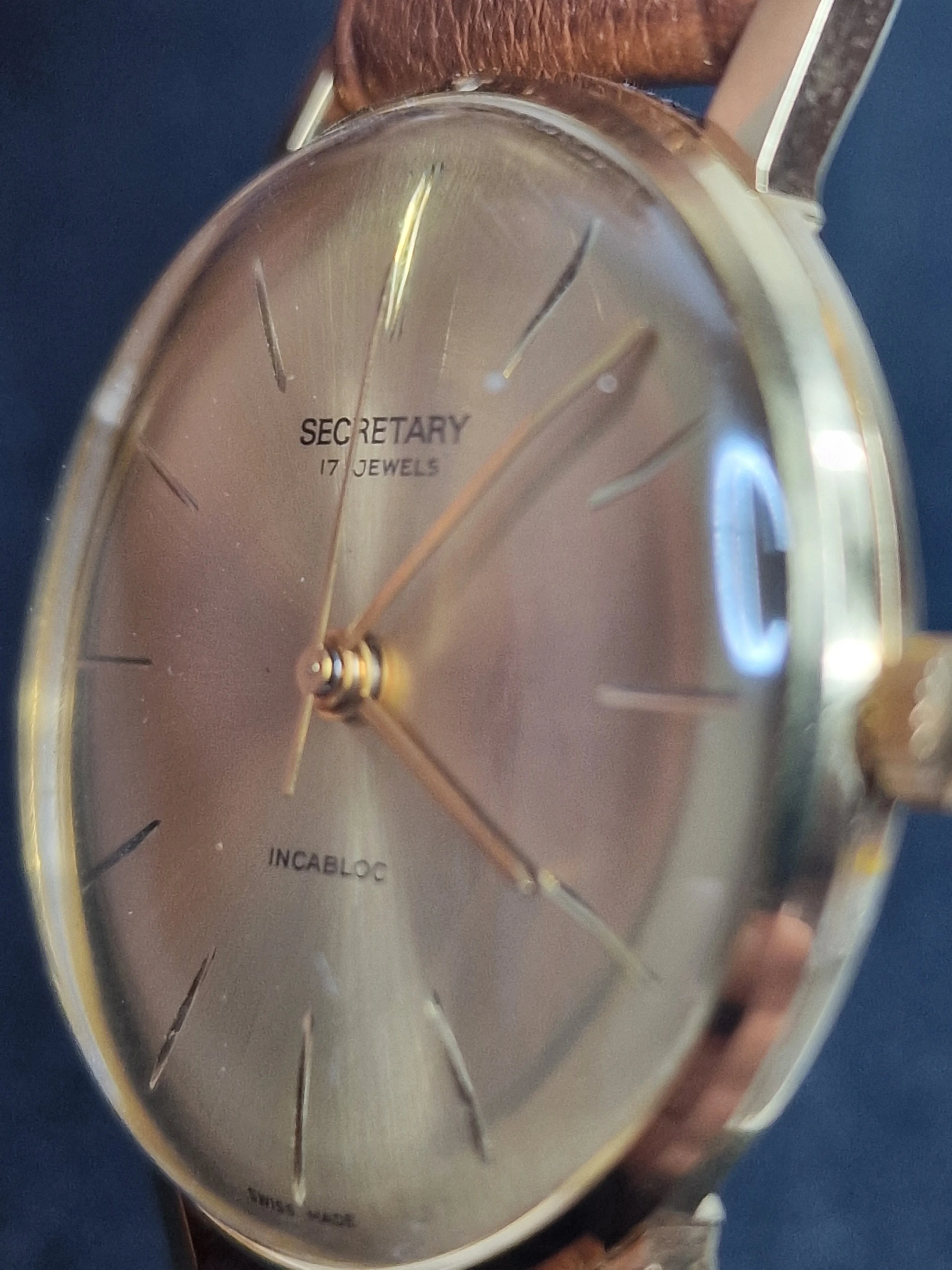 Unworn Vintage Watch "SECRETARY" – Swiss Made – Hand-Wound – 50s/60s – Gold-Tone – NOS 9