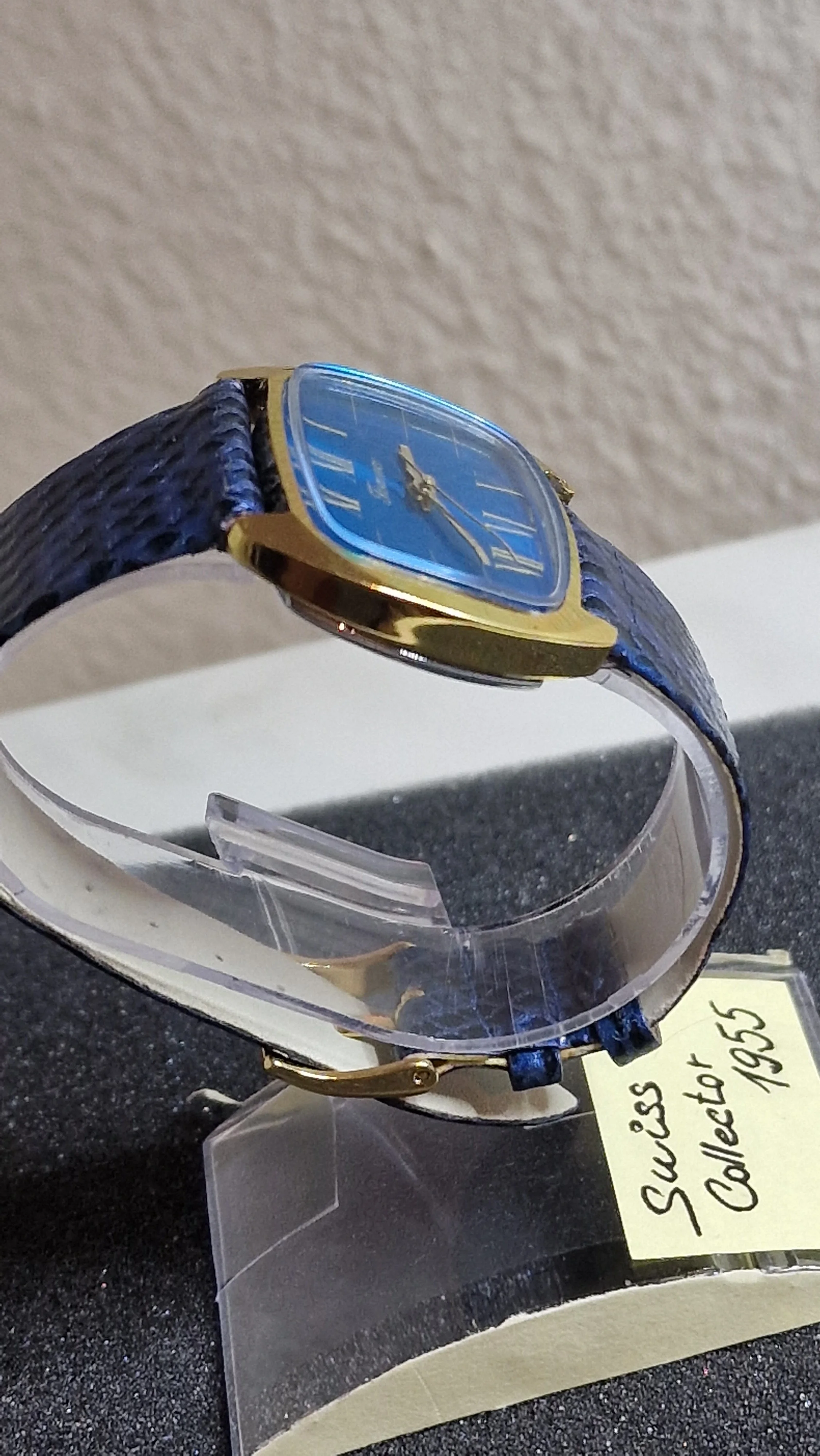 Unworn Vintage Watch "TIAnO" – Swiss Made for Japan, 80s/90s, Hand-Wound, Super Flat 3