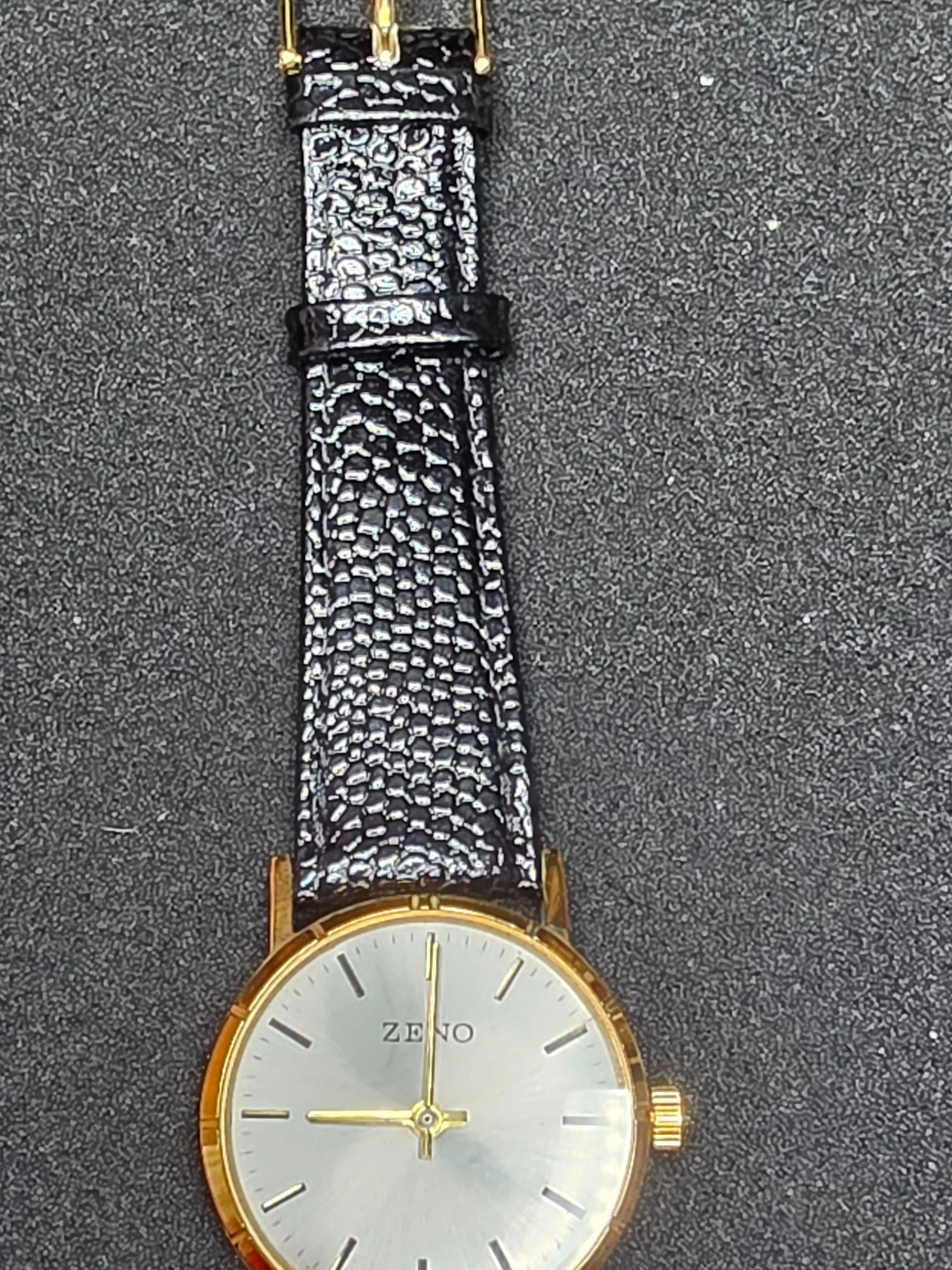 Unworn Vintage Watch "Zeno Basel" – Swiss Made, Hand-Wound, 70s/80s, Ultra Flat 8