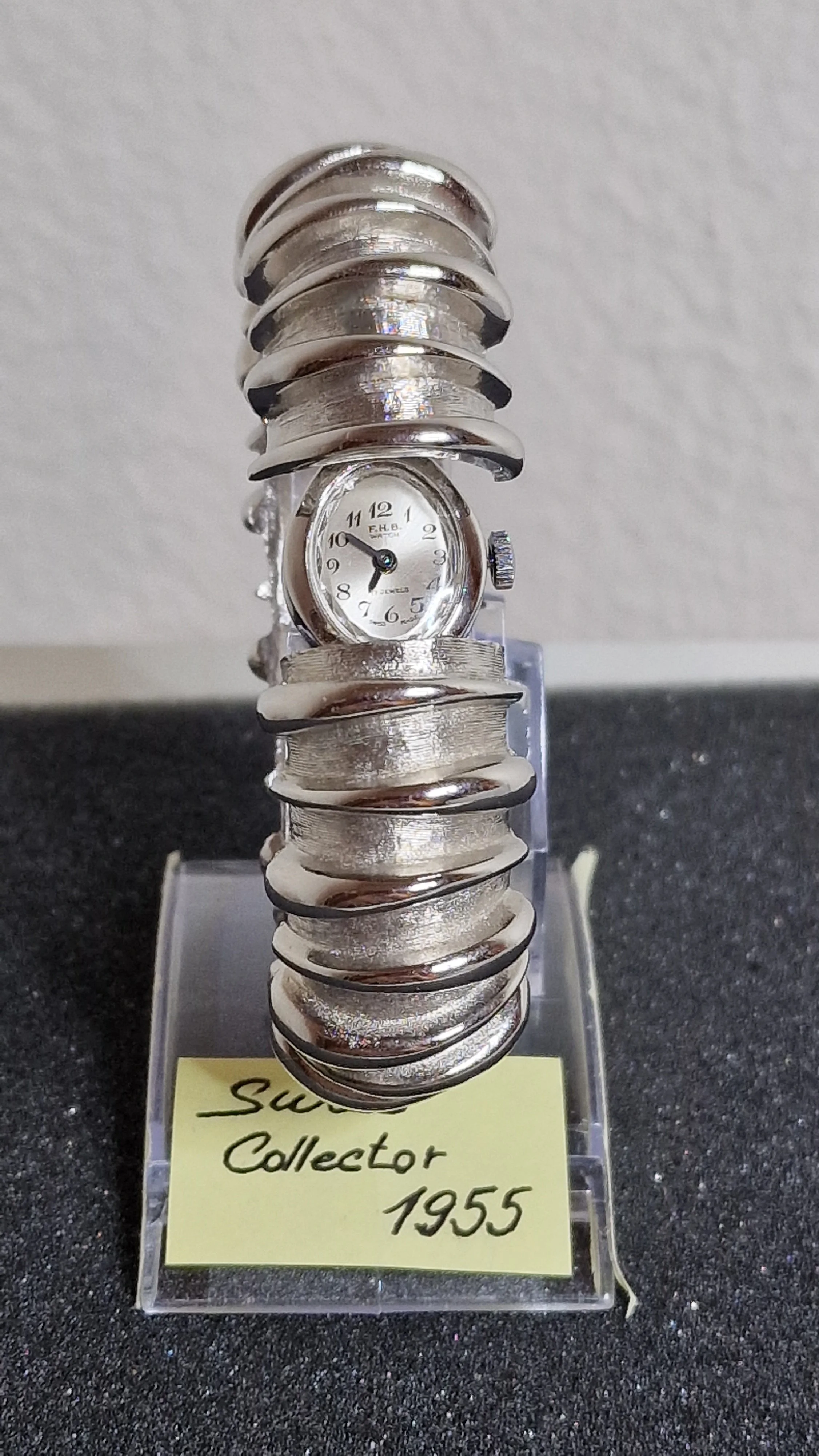 💎 Unworn Vintage Women’s Clasp Watch "F.H.B." – Swiss Made, Hand-Wound, Late 1970s