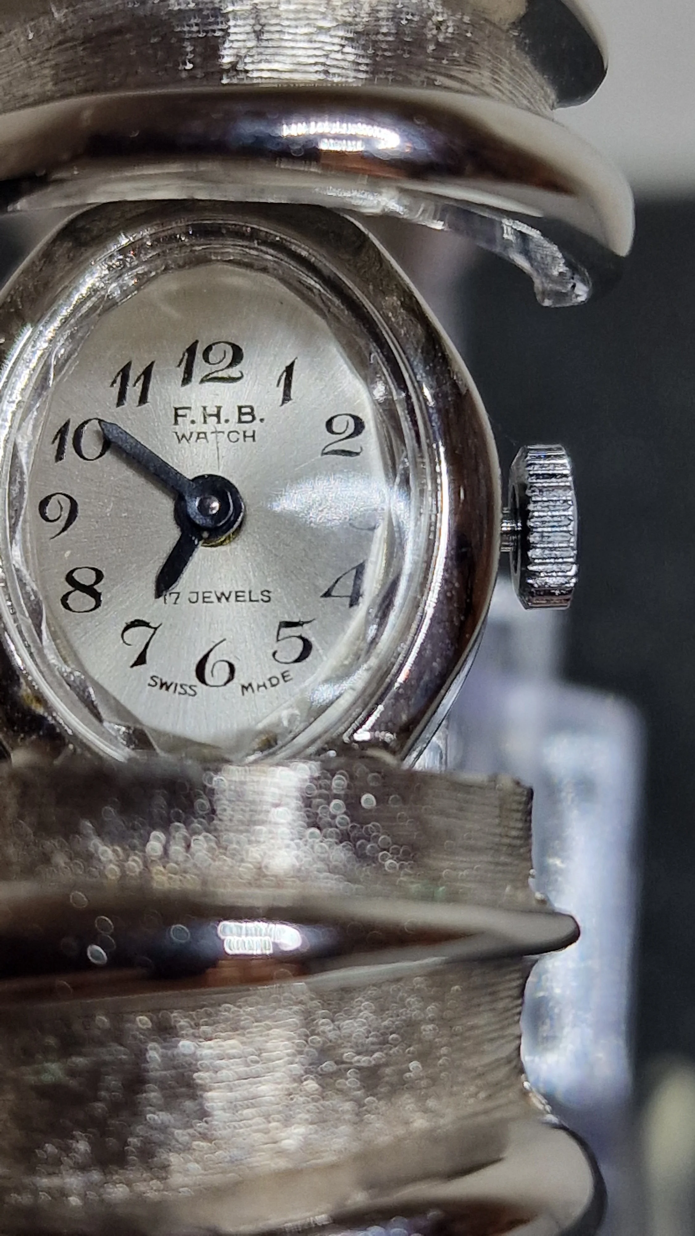 Unworn Vintage Women’s Clasp Watch "F.H.B." – Swiss Made, Hand-Wound, Late 1970s 8