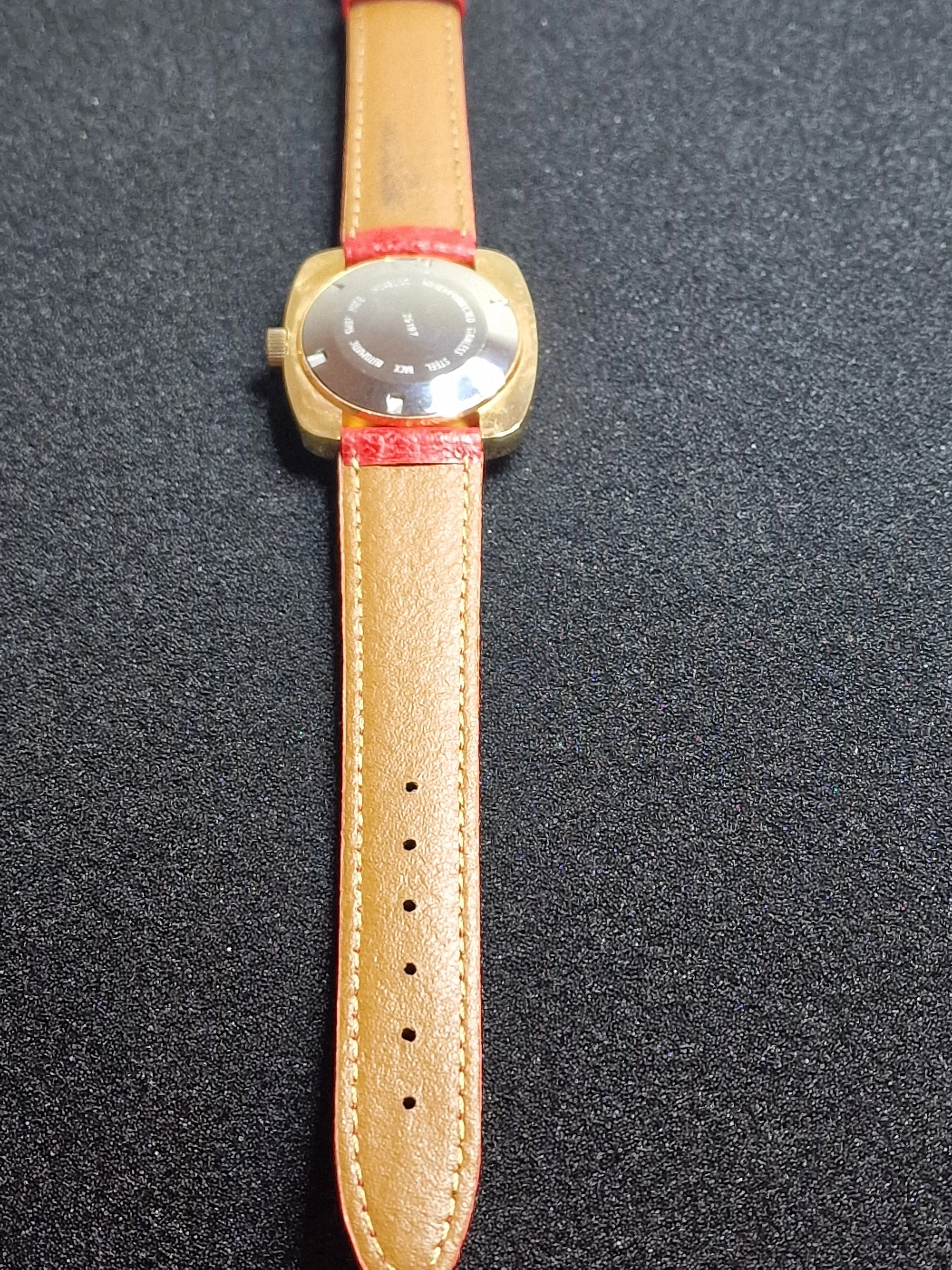 Unworn Vintage ZENO Automatic Watch – Swiss Made, 1960s, Gold-Tone Case, Rare Find 11