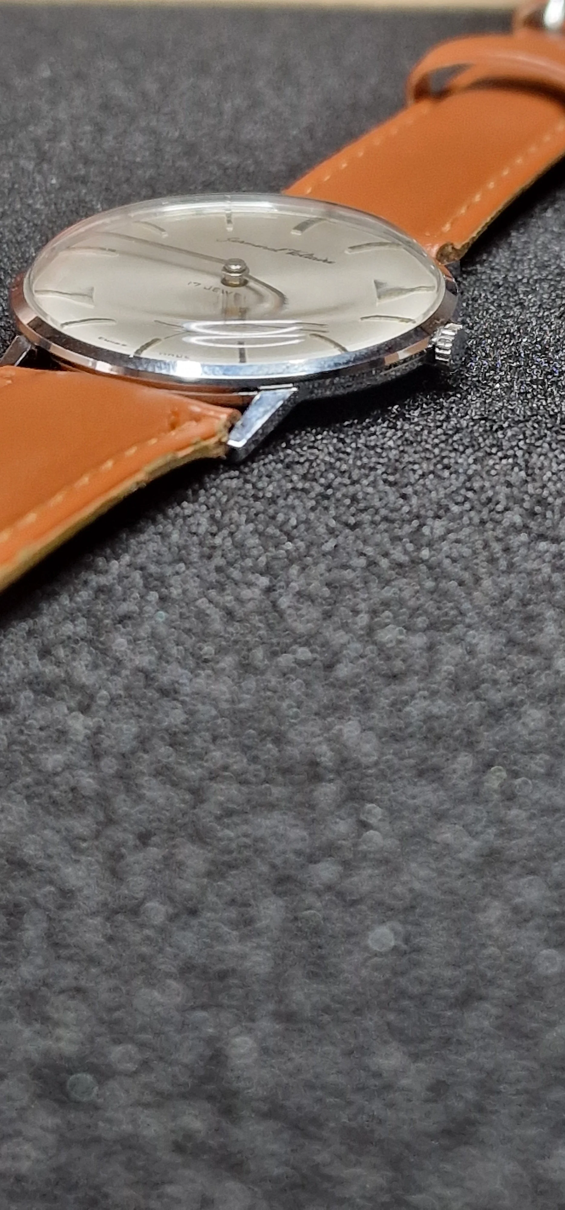 ⌚ Vintage Hand-Wound Watch "Germinal Voltaire" – Swiss Made, 34mm, Excellent Condition 12