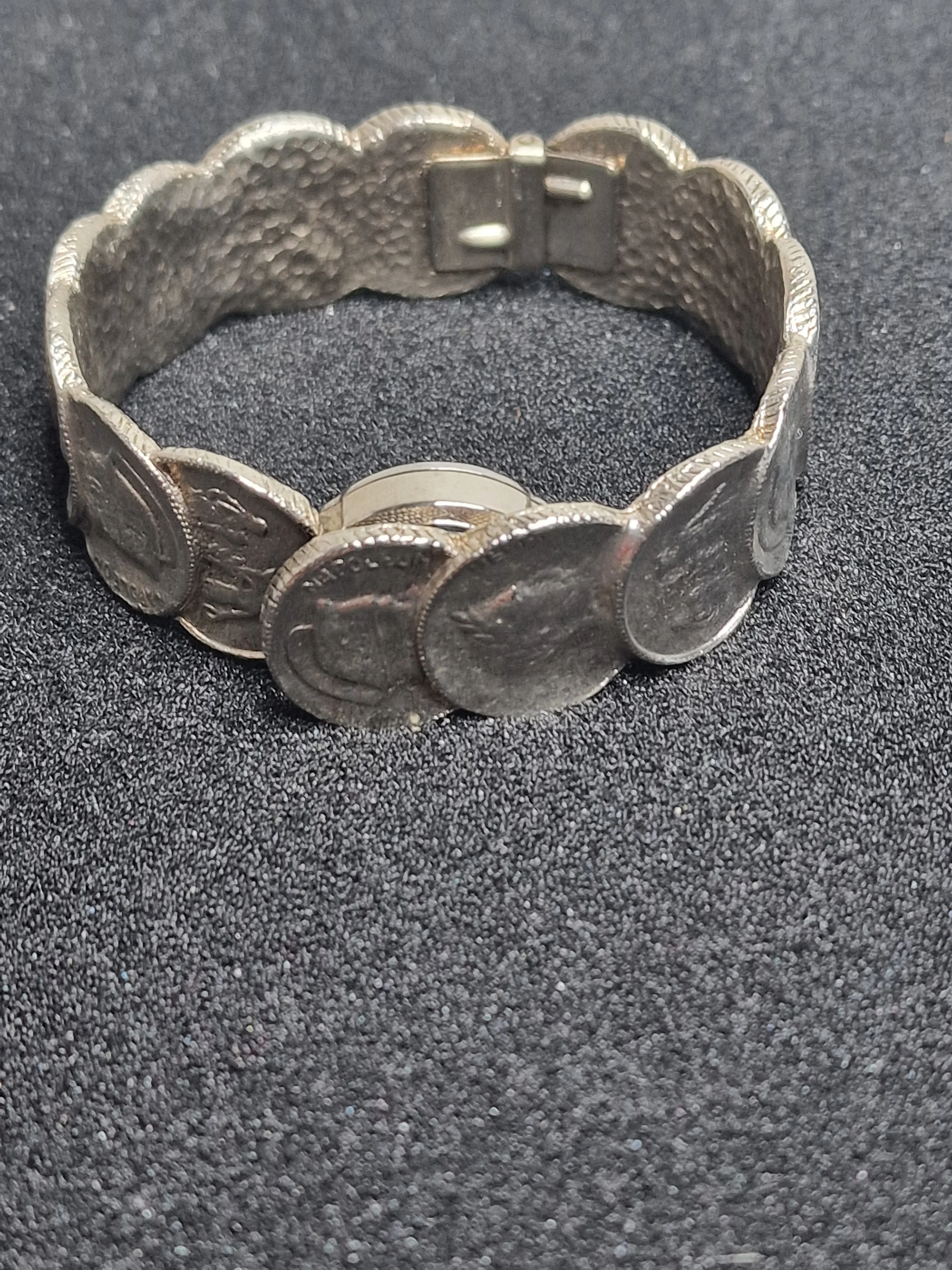 💎 Vintage Ladies’ Jewelry Watch – SAMBA | Hand-Wound | Late 1960s | Napoleon Coin Design | Swiss Made 11