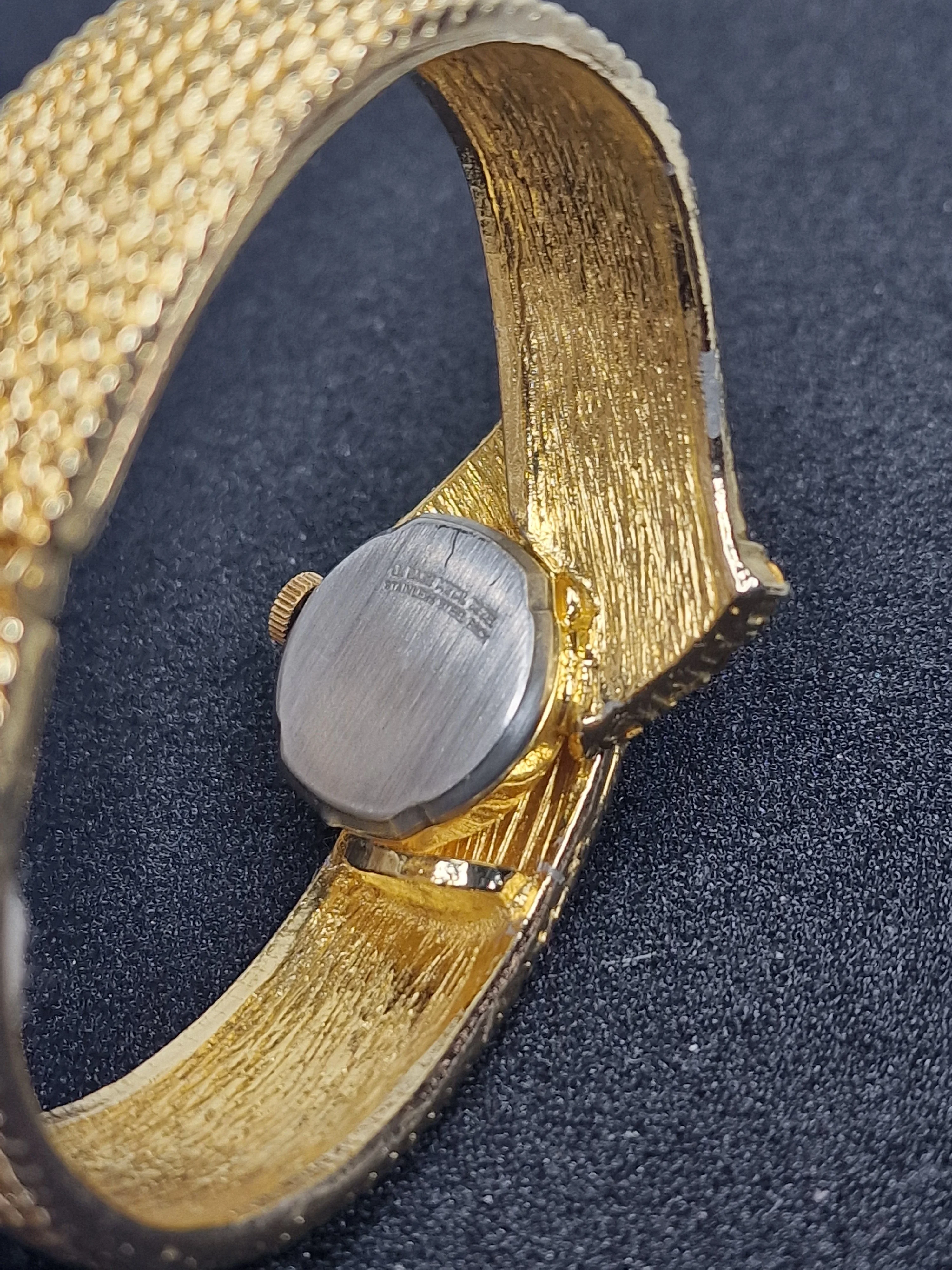 💎 Vintage Ladies’ Clasp Watch – RAVISA | Hand-Wound | Swiss Made | 1960s | NOS 6