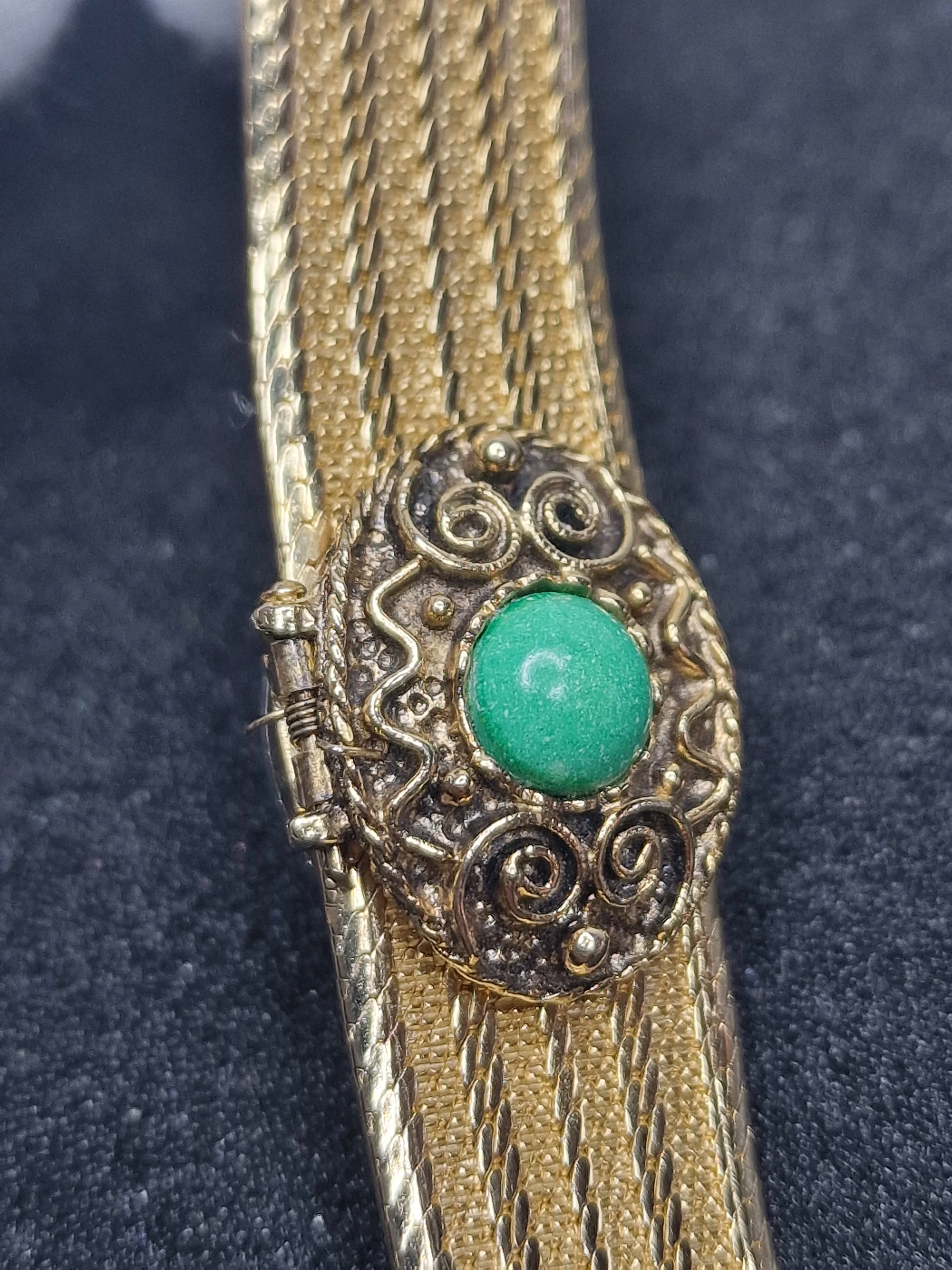 Vintage Ladies' Jewelry Watch – SAMBA – Hand-Wound – Swiss Made – Late 60s – NOS 15