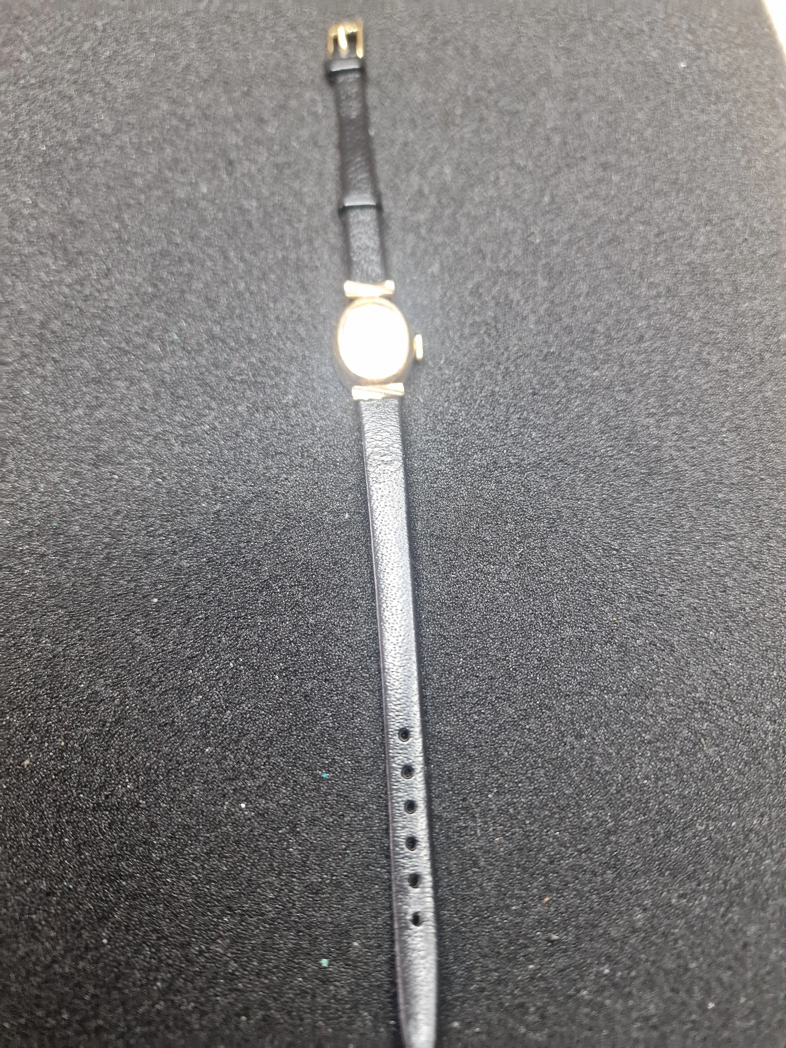 Elegant Vintage Glycine Watch – Art Deco – Unworn! 5