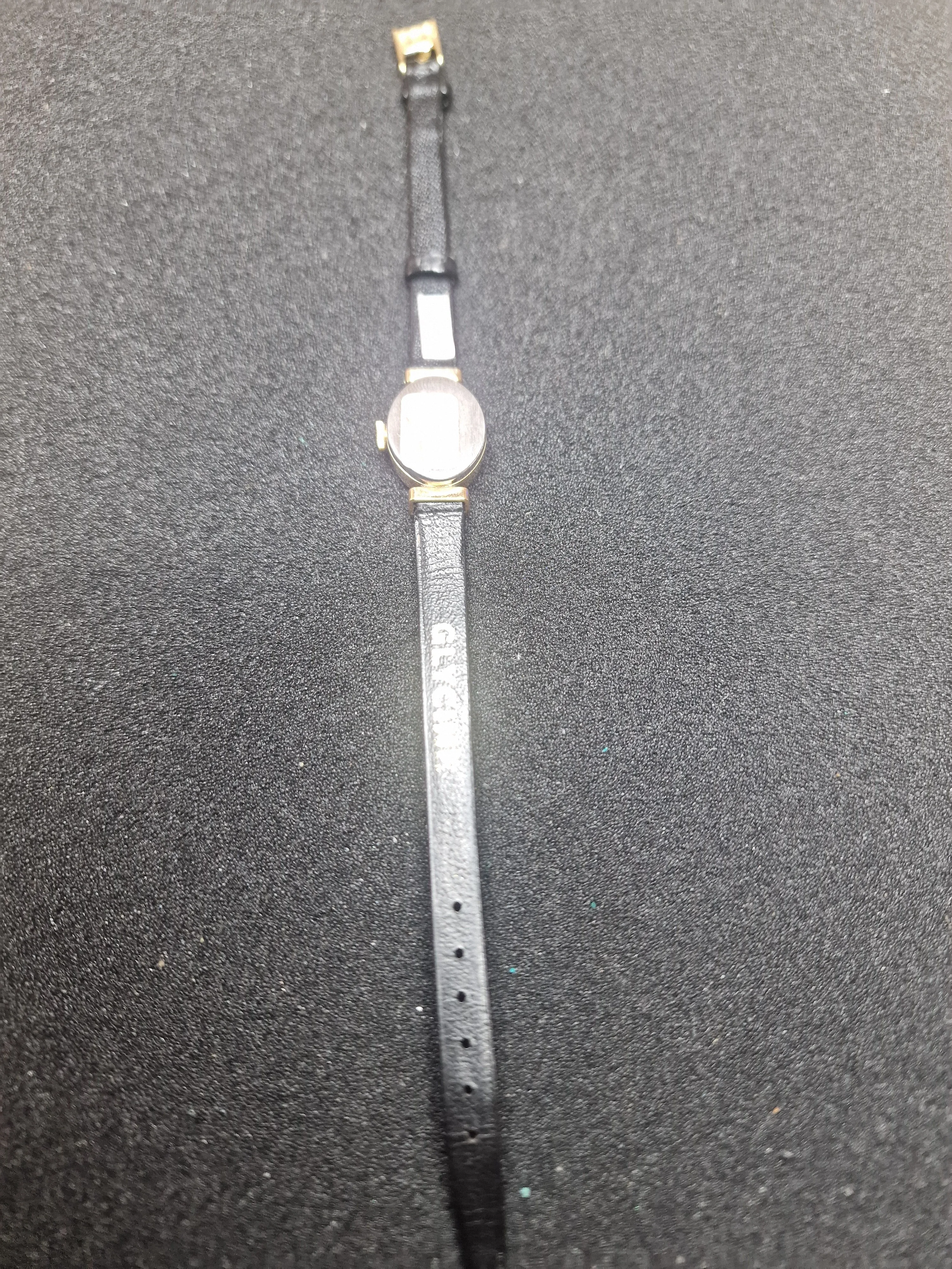 Elegant Vintage Glycine Watch – Art Deco – Unworn! 6