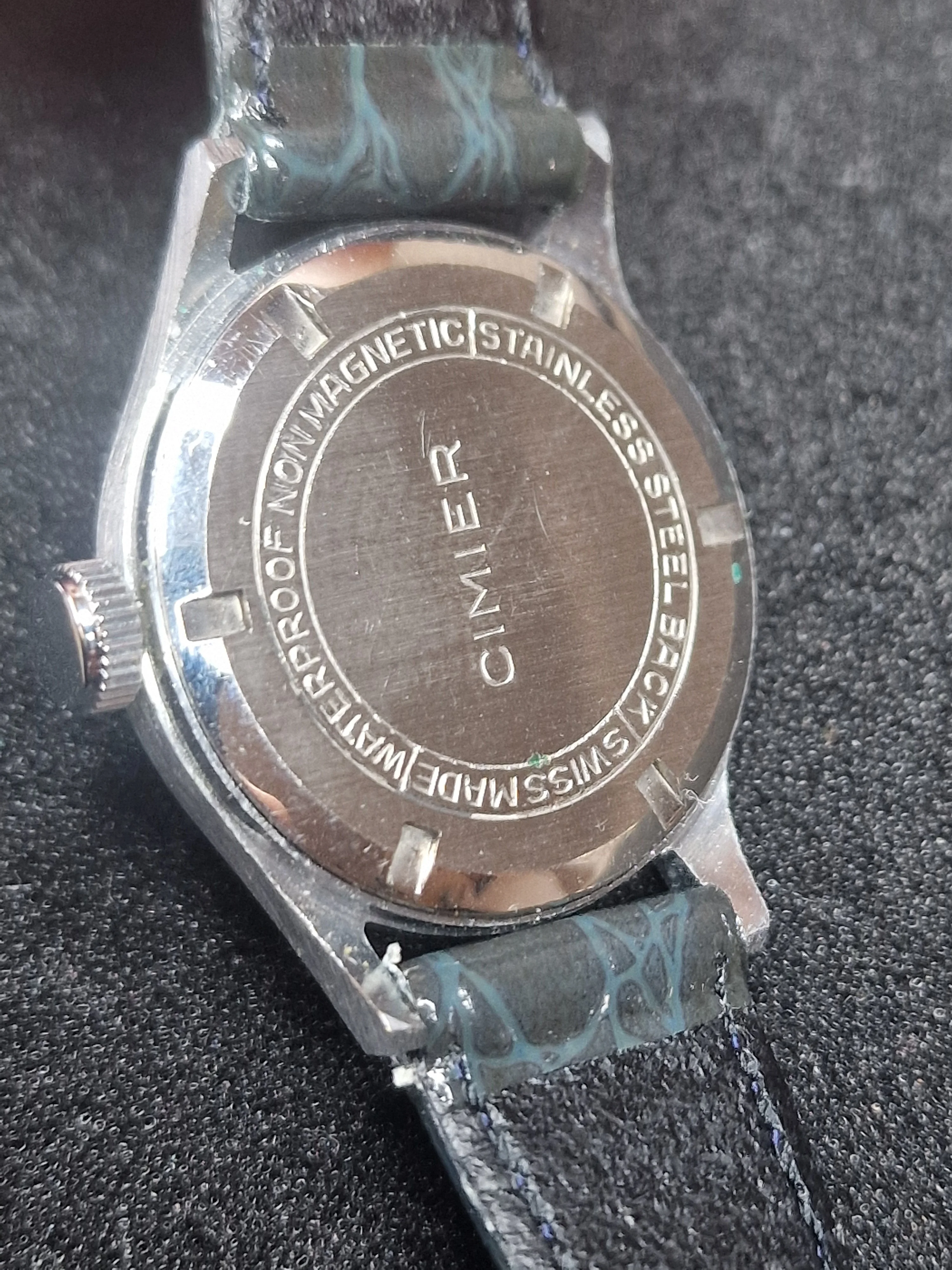 Cimier Vintage Military-Style Watch – 15 Jewels – Swiss Made 🇨🇭 4