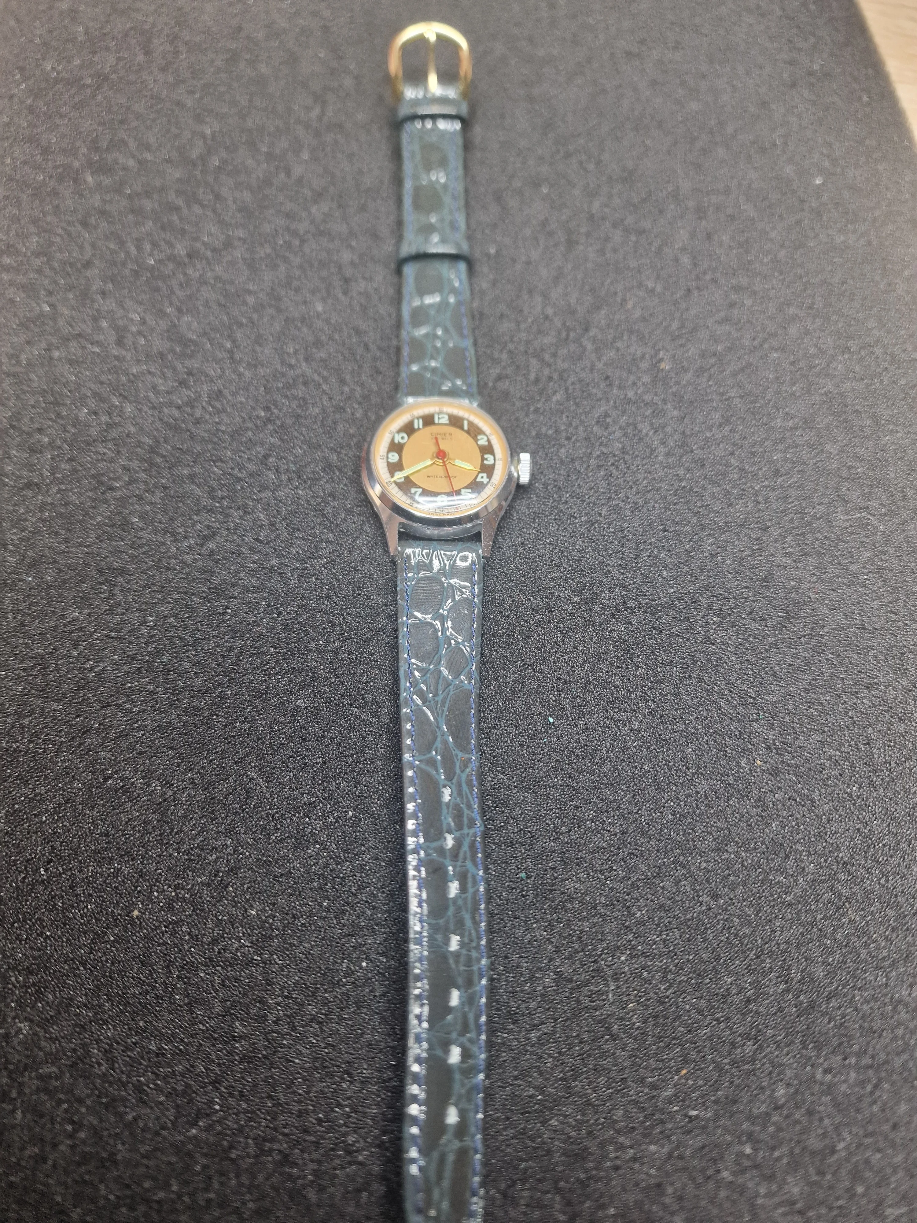 Cimier Vintage Military-Style Watch – 15 Jewels – Swiss Made 🇨🇭 7