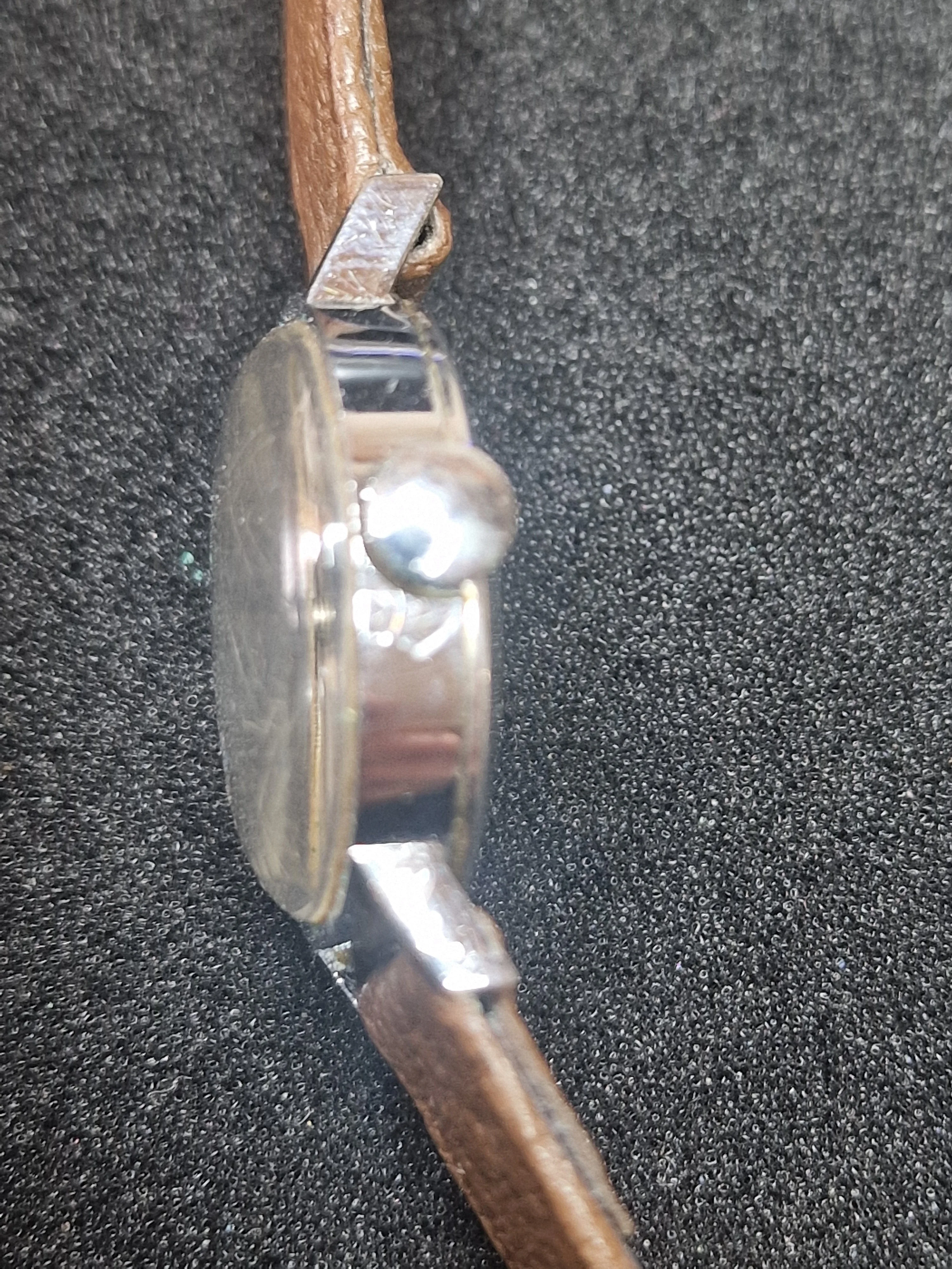🌟 Elegant Vintage Mondia Ladies Watch – Swiss Made – 24 mm 🕰️ 3