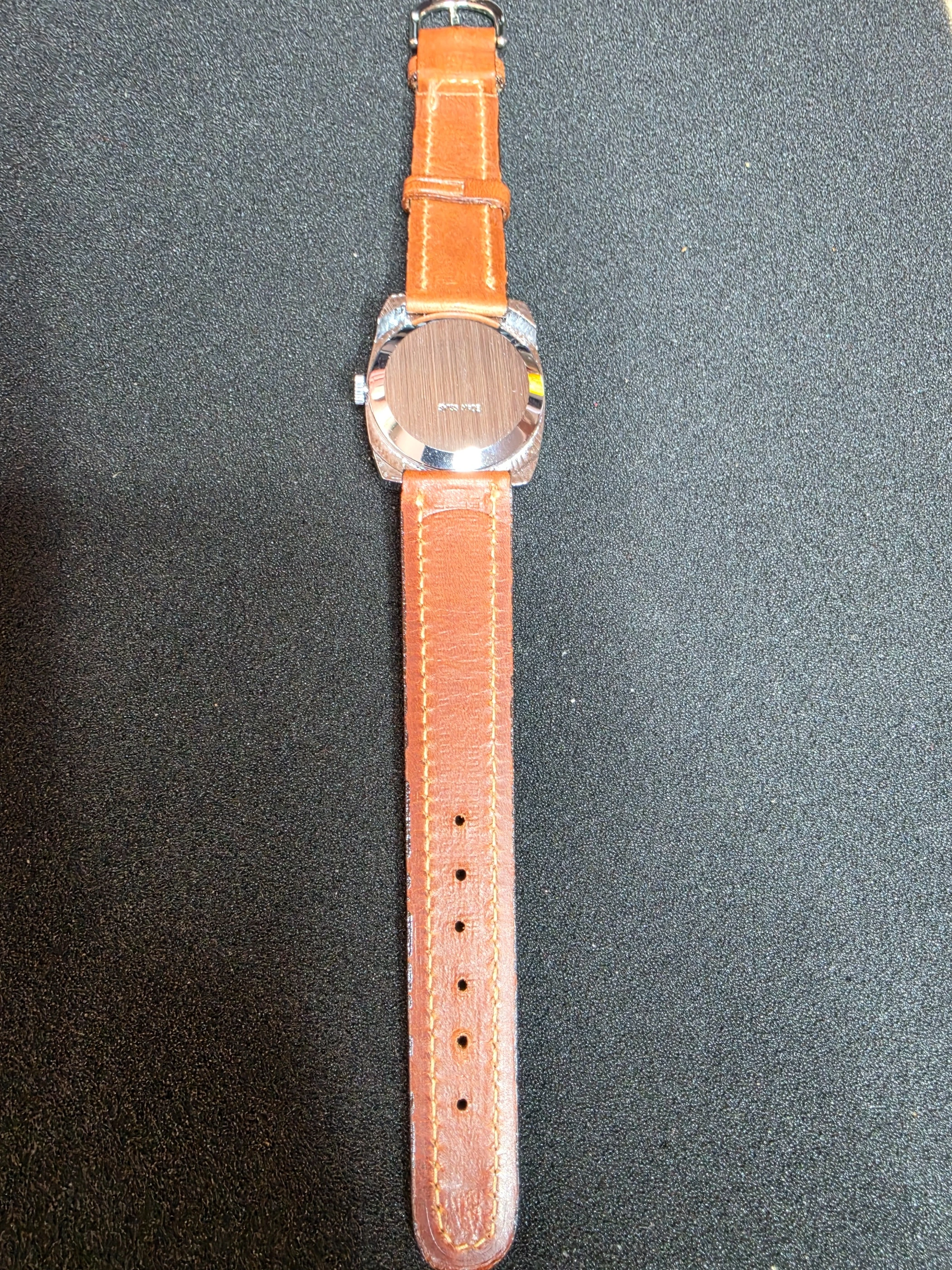 Zeno De Luxe – 1960 – NOS – Green Dial 9